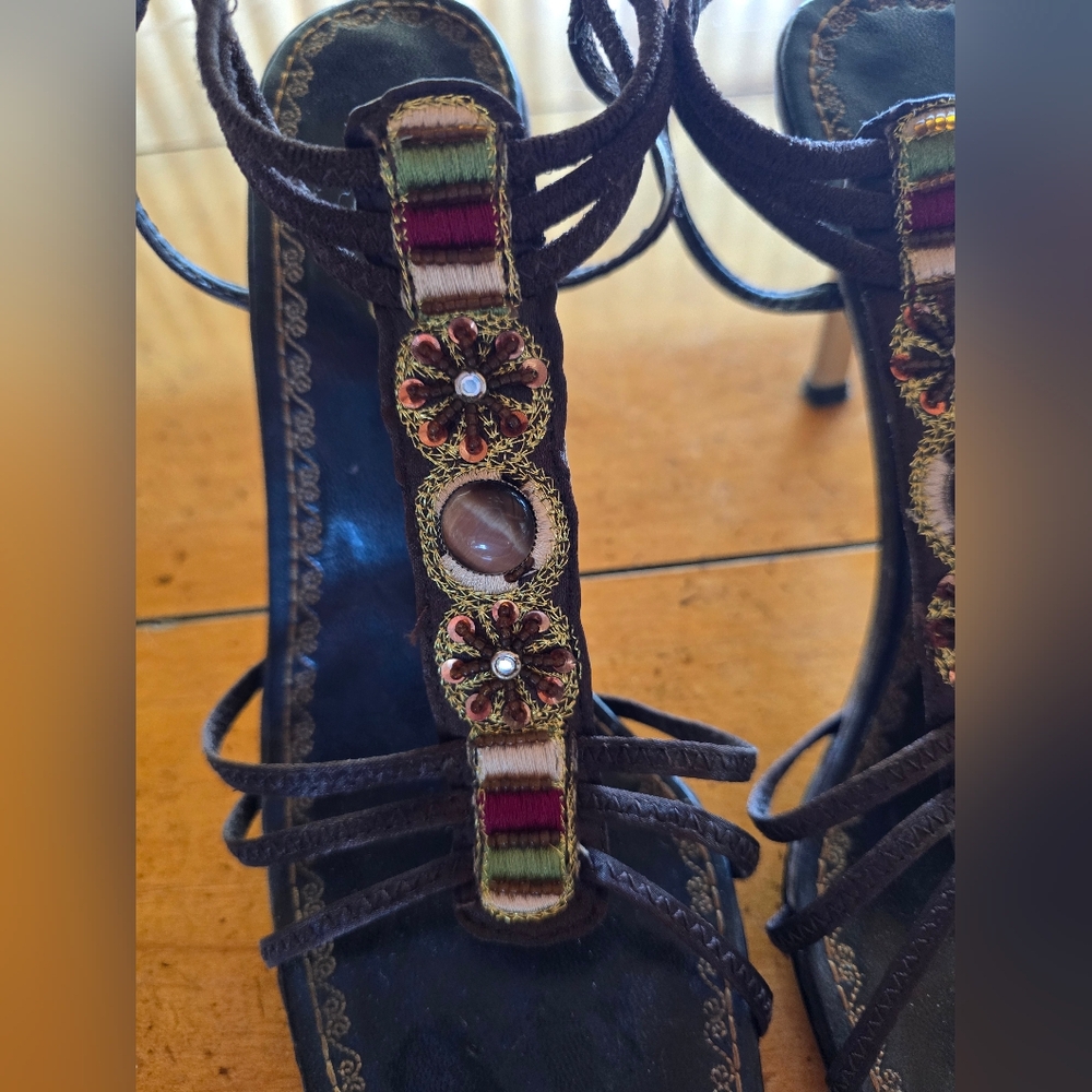 Vintage Brown Strappy High-heeled Bohemian Sandles By Rebels - Picture 2 of 11